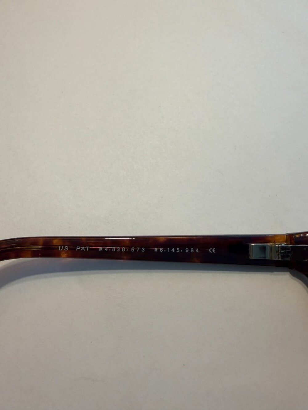 MAUI JIM SUNGLASSES - Picture 4 of 4